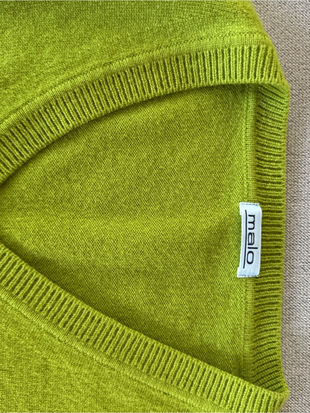 Malo Men's V-Neck Sweater in Chartreuse Green